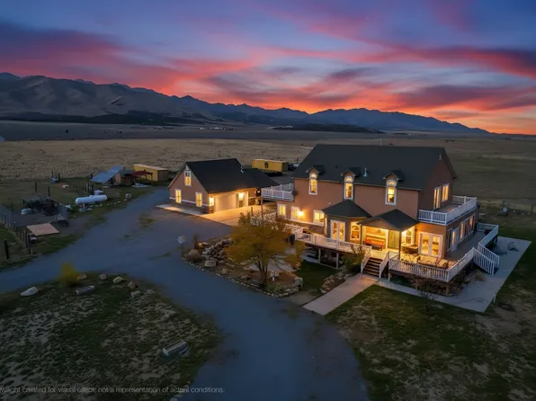 4768 E Hickman Canyon Rd, Stockton, UT 84071