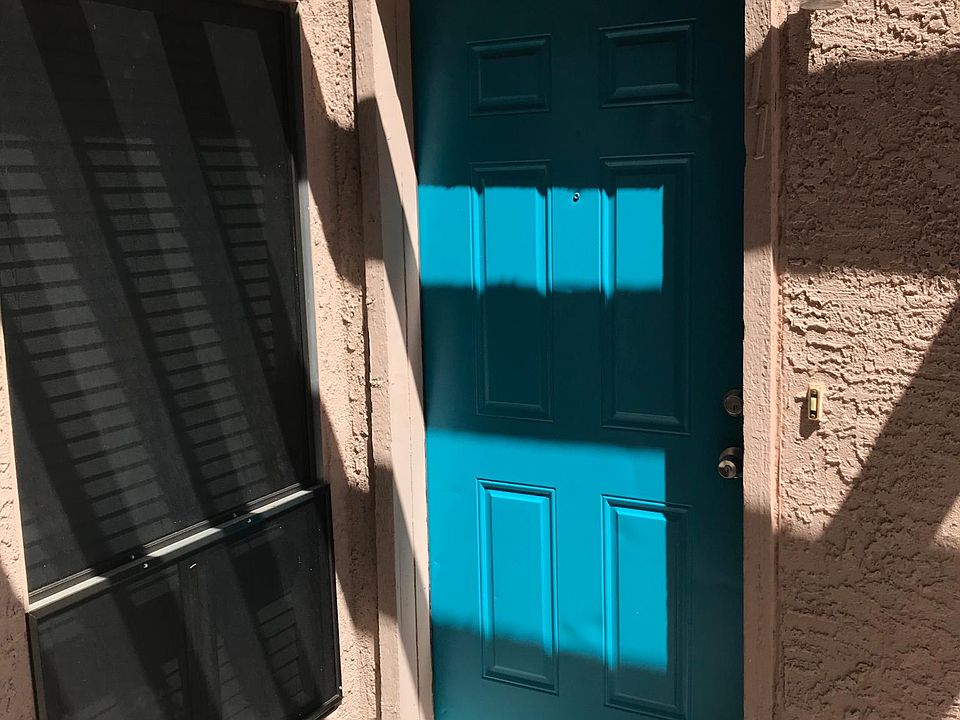 1st image of 629 N Mesa Dr APT 11