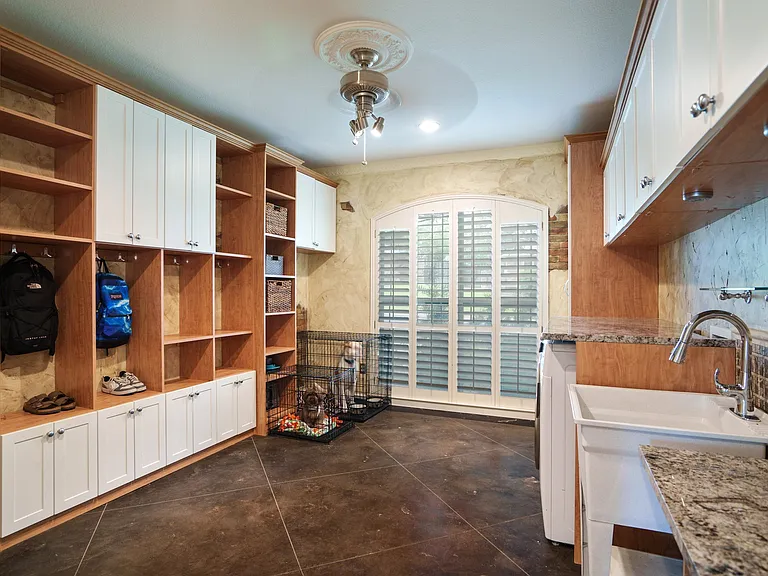 6423 Redpine Rd — Photo 9