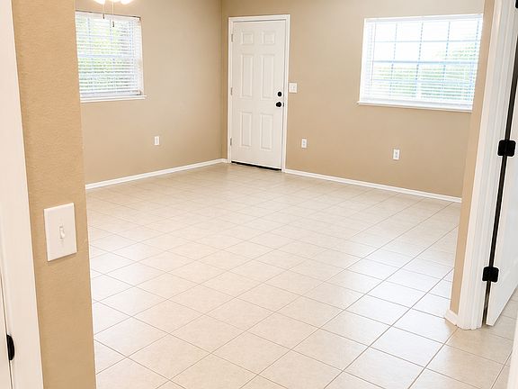 5th image of 5444 Amy Ln