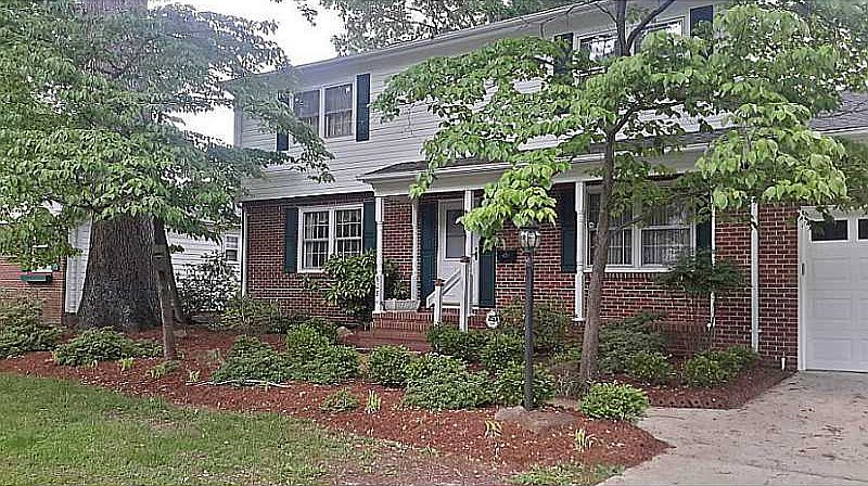 1st image of 608 Royal Palm Dr