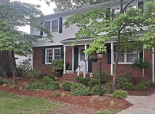 608 Royal Palm Dr, Virginia Beach, VA 23452