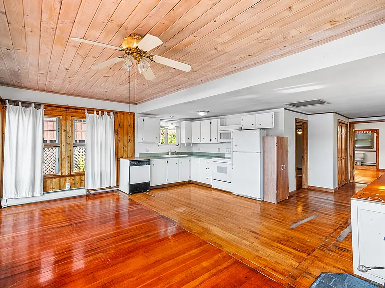 23 Waterfront Ln — Photo 12