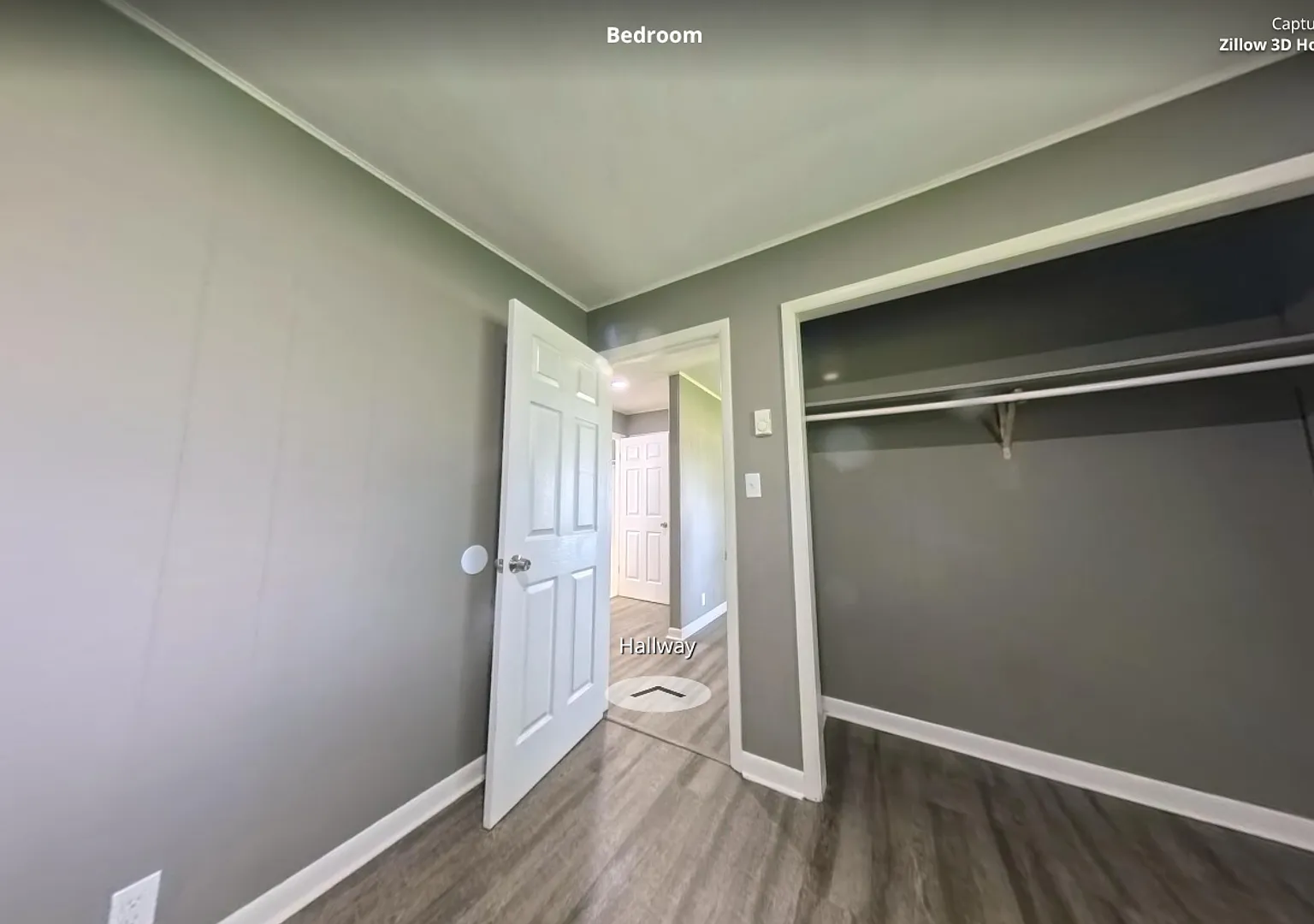 Cozy 2 Bed, 1 Bath Apartment! Ready To Go! — Photo 2