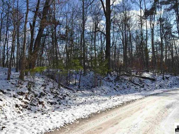 McComas Branch Rd, Milton, WV 25541