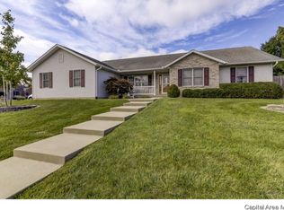 6727 Phlox Dr, Springfield, IL 62712