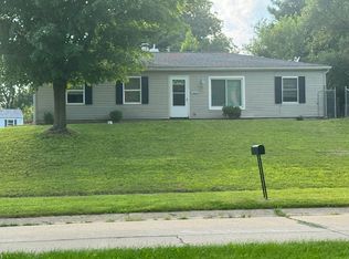 3433 Riverside Dr, South Bend, IN 46628