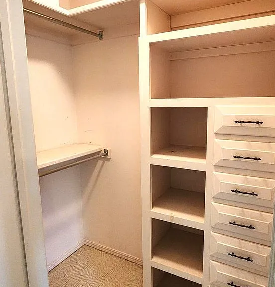 7900 Lakehurst Dr — Photo 31