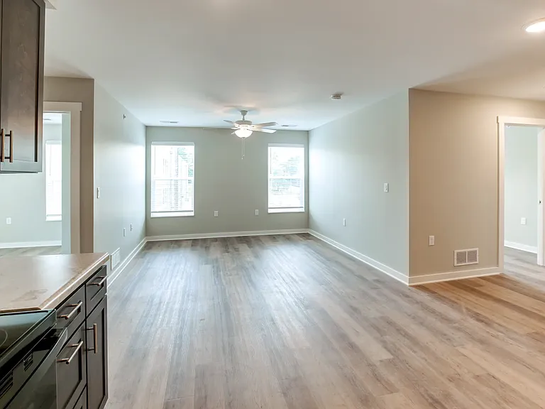 Thatcher Flats — Photo 16