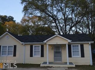 82 E Wright St, Winder, GA 30680