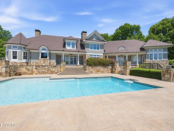 3rd image of 1304 Copperstone Ln