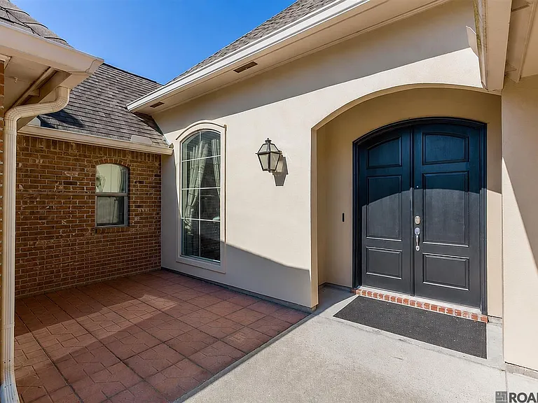 10743 Hillbrook Ave — Photo 44