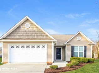 107 Konnoak Village Cir, Winston Salem, NC 27127