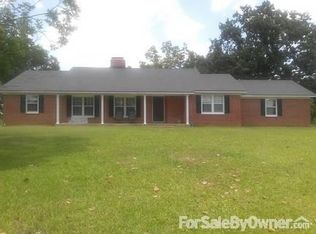 253 Lone Oak Trl, West Point, MS 39773
