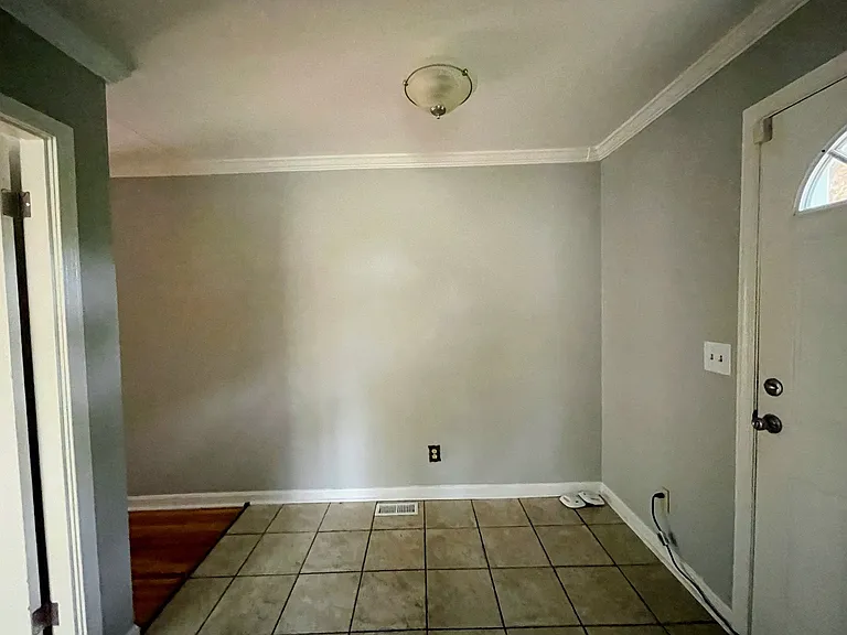 2804 Broadview Dr NW — Photo 12