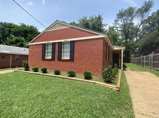 1242 Effie Rd, Memphis, TN 38106