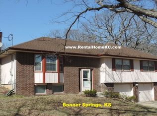 12530 Kansas Ave, Bonner Springs, KS 66012