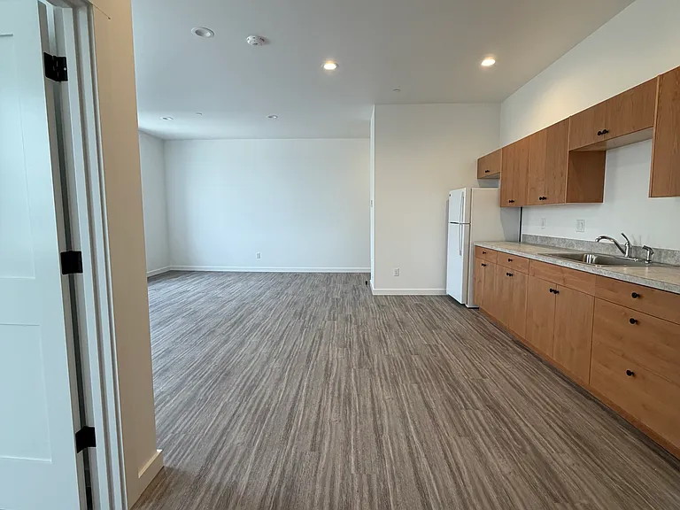115 Main Ave #207 — Photo 5