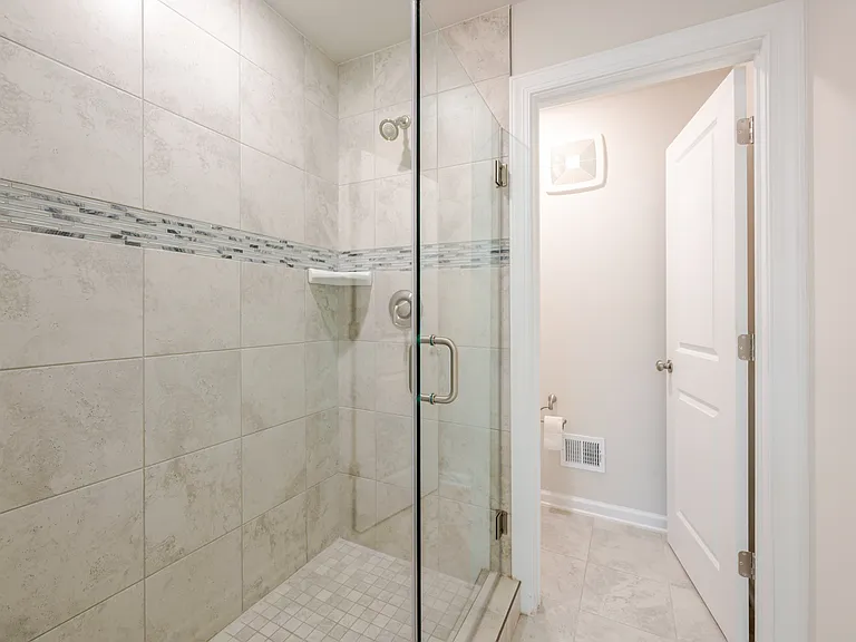 2401 Stella Pl — Photo 25