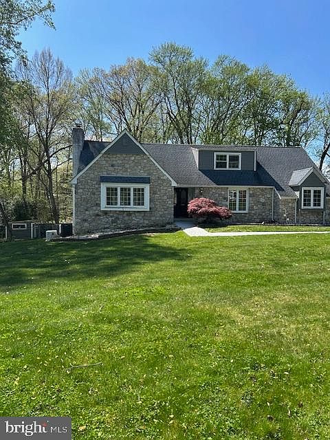 1st image of 4400 Yates Rd