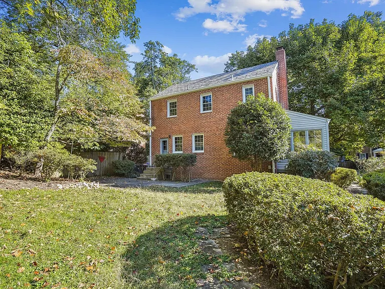 5212 Augusta St — Photo 33