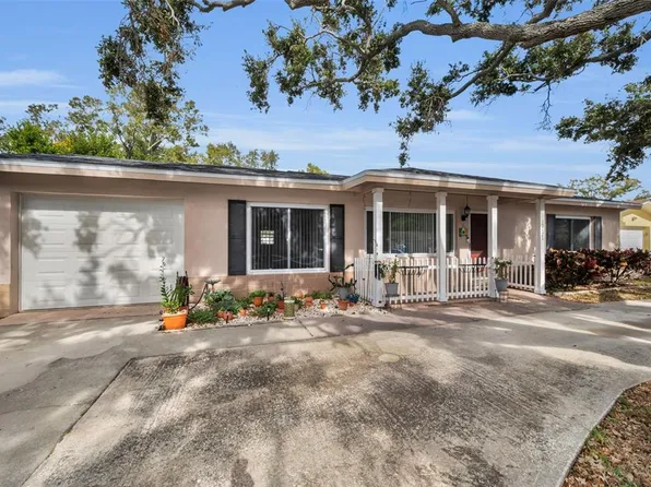 10421 124th Ter, Largo, FL 33773