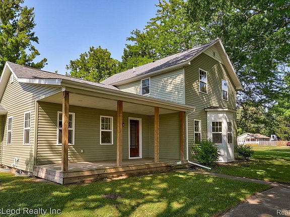 4th image of 6727 Pine St