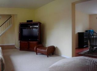 1280 Cherry Ln, Blue Bell, PA 19422