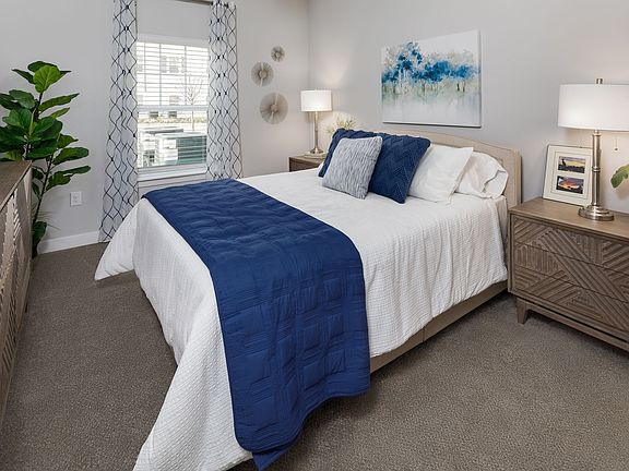 3rd image of 9849 Crosshill Blvd #116