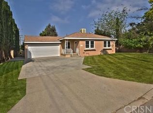 8321 Hatillo Ave, Winnetka, CA 91306