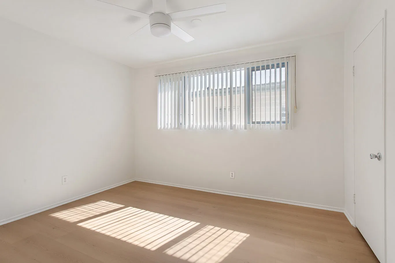 2 bed, 1100 sqft, $2,695 — Photo 4