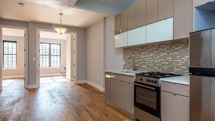 Rented by Nooklyn NYC LLC | media 23