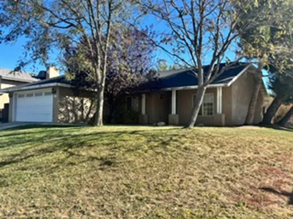 818 Elm St, Tehachapi, CA 93561