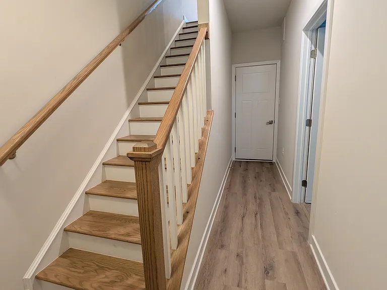 2642 Jetstream Rd — Photo 2