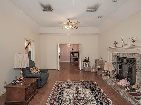 4th image of 5008 Muldoon Cir