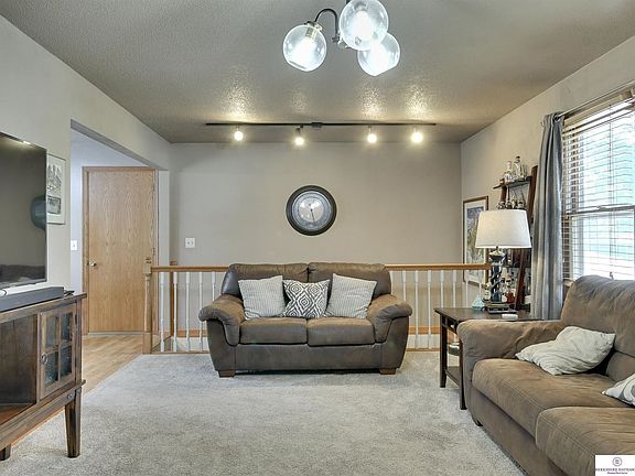 3rd image of 8005 S 46th Ave