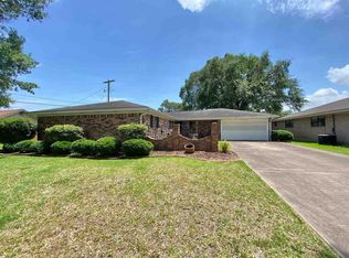 4111 Willow Oak, Groves, TX 77619