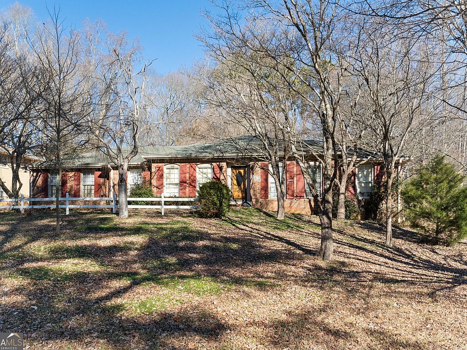 1st image of 260 Alpine Dr