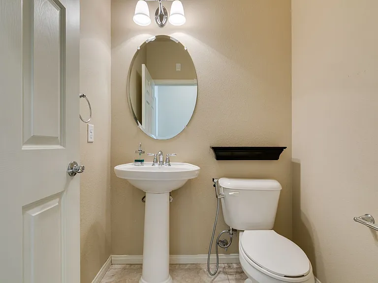 9766 Cadence Creek Ct — Photo 37
