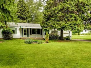 102 Coleman Dr, Beaver, PA 15009