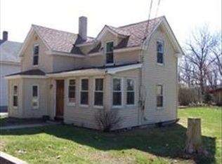 23 Oakland Ave, Athol, MA 01331