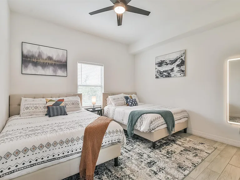 3407 Sakowitz St #B — Photo 16