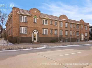 1320 E 14th Ave #B, Denver, CO 80218