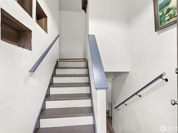 5th image of 751 Peters Street