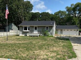 785 83rd Ave NE, Spring Lake Park, MN 55432