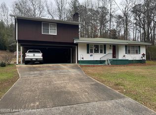 74 Knight Rd, Alexander City, AL 35010