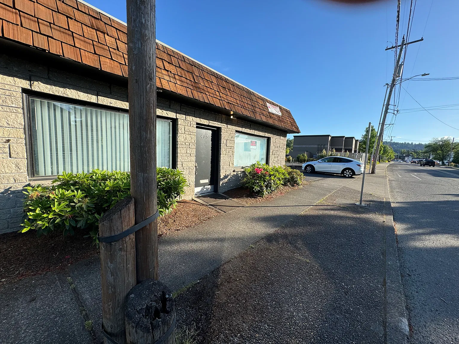 4 bed, 1100 sqft, $1,800 — Photo 3
