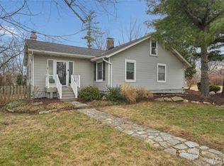 1612 Dougherty Ferry Rd, Saint Louis, MO 63122