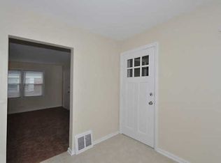 10626 S Walden Pkwy #2W, Chicago, IL 60643