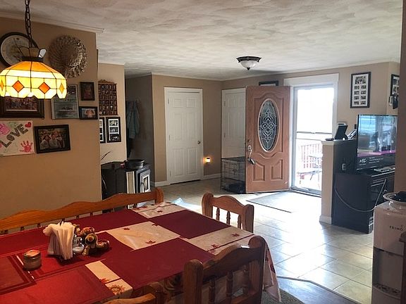 5th image of 24 Shady Ln